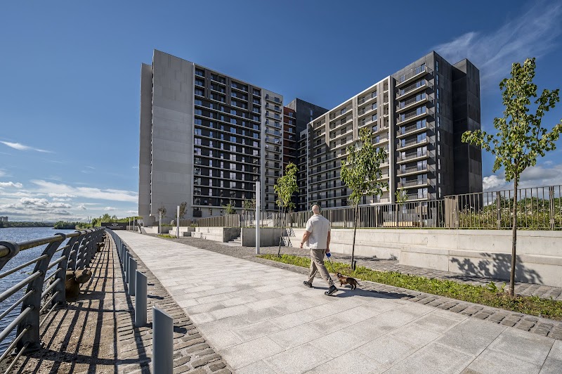 Granary Quay operated by Colby River Vending Machine Location