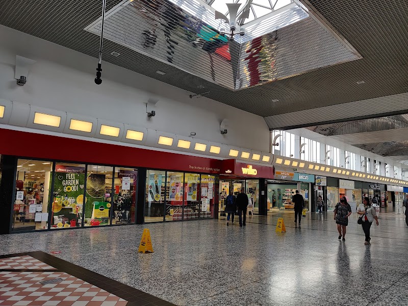 Crossgates Shopping Centre Vending Machine Location