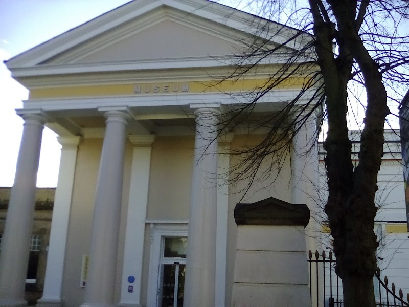 Leicester Museum and Art Gallery Vending Machine Location