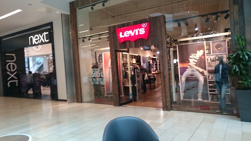 Levi's® Leicester Vending Machine Location