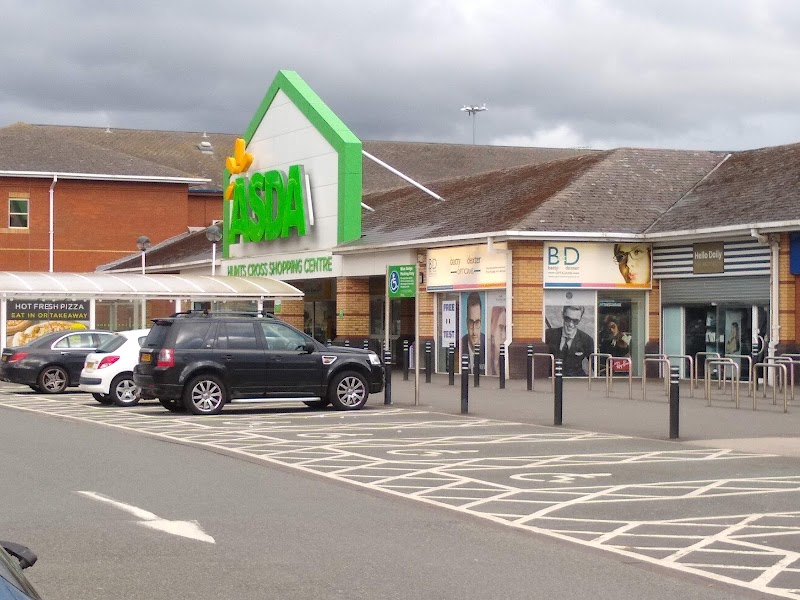 The Hunts Cross Shopping Centre Vending Machine Location