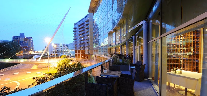 The Lowry Hotel Vending Machine Location
