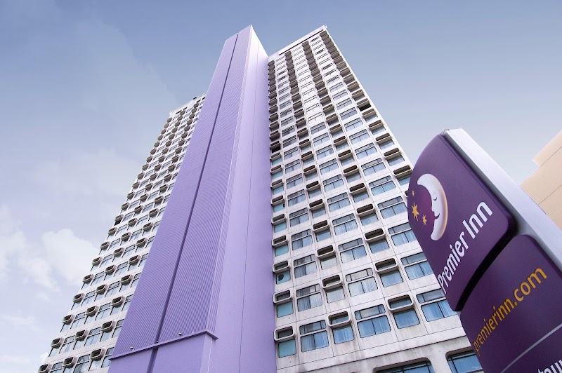 Premier Inn Manchester City Centre (Arena/Printworks) hotel Vending Machine Location