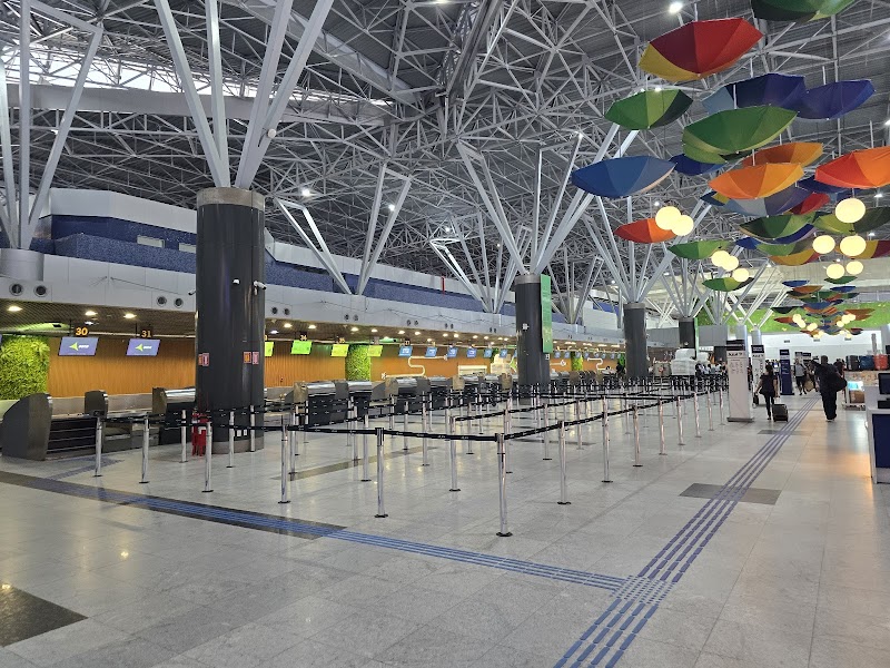 Recife/Guararapes–Gilberto Freyre International Airport Vending Machine Location