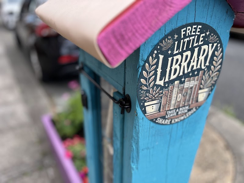 Free Little Library Vending Machine Location