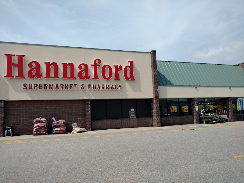 Hannaford Vending Machine Location