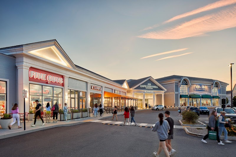 Cape Cod Mall Vending Machine Location
