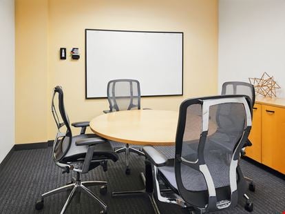 Regus Tucson — One South Church Vending Machine Location
