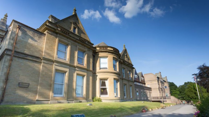 Thornbury Hospital, part of Circle Health Group Vending Machine Location