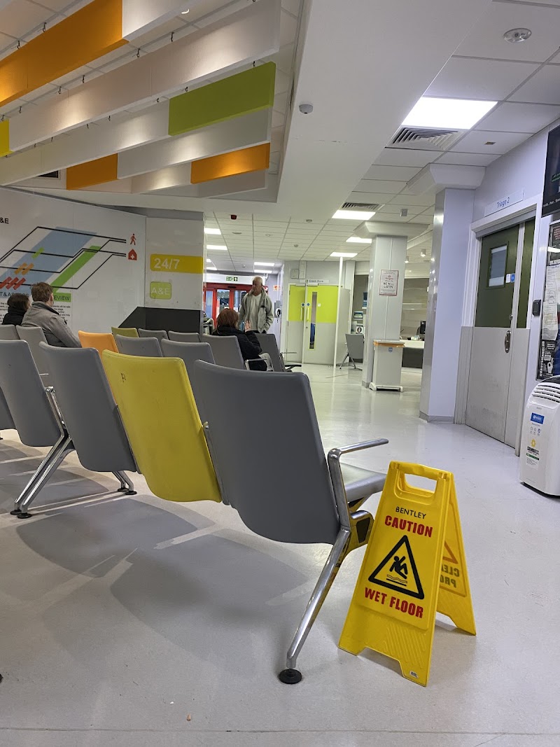 Northern General Hospital Emergency Room Vending Machine Location