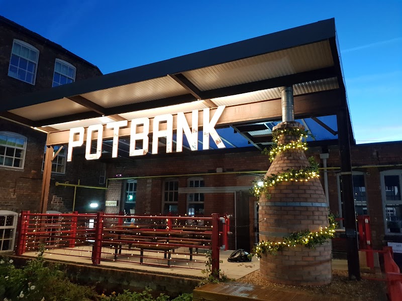Potbank Aparthotel Vending Machine Location