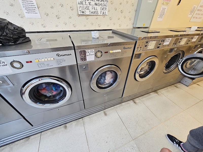 Fenton launderette Vending Machine Location