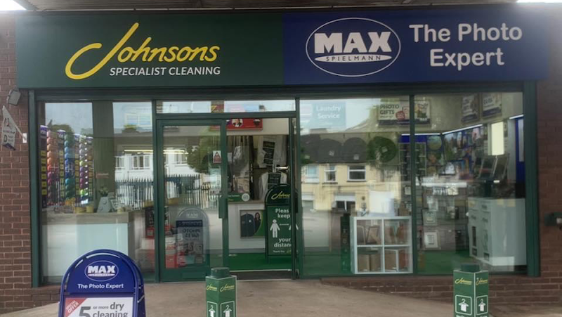 Johnsons The Cleaners Vending Machine Location