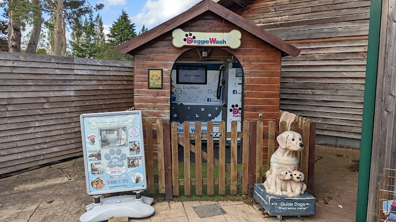 Trentham Shopping Village Vending Machine Location