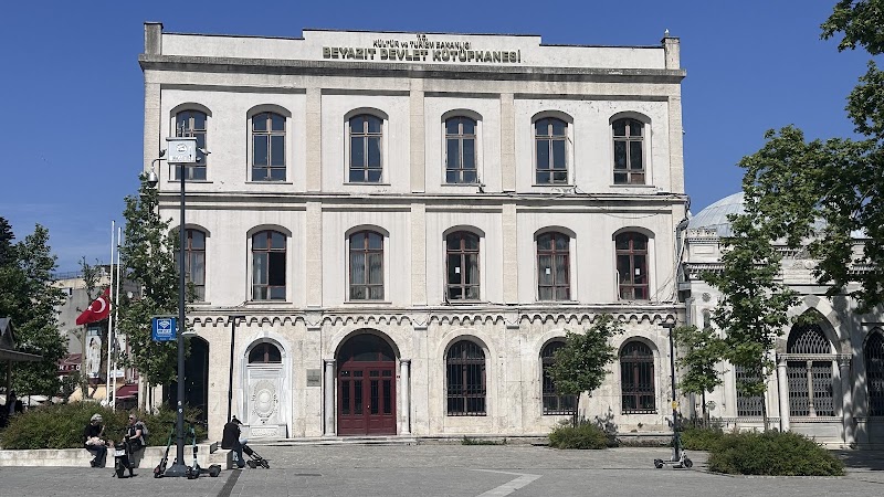 Beyazıt State Library Vending Machine Location