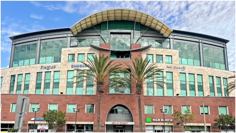 Regus - Gateway Chula Vista Vending Machine Location