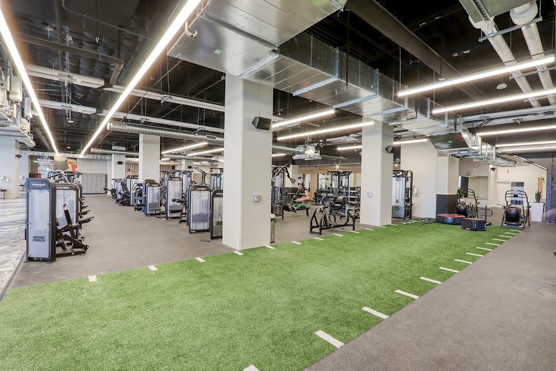 Powerhouse Gym Miami Vending Machine Location