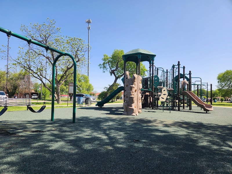 Cuellar Community Center Vending Machine Location