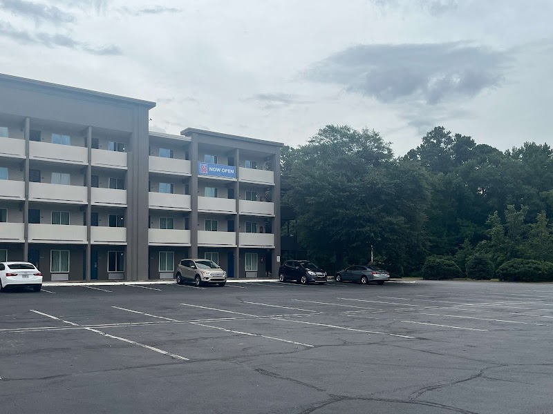 Studio 6 West Columbia, SC - Airport Vending Machine Location