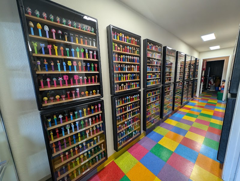 Hayward Toy Museum Vending Machine Location