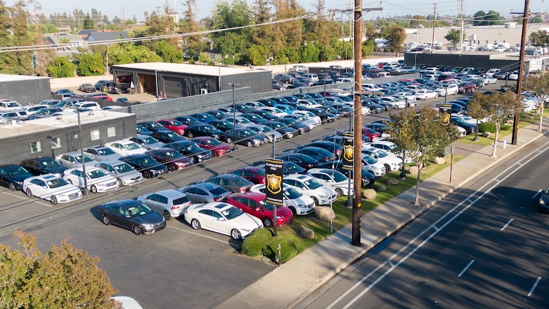 California Motors Direct - Santa Ana Vending Machine Location