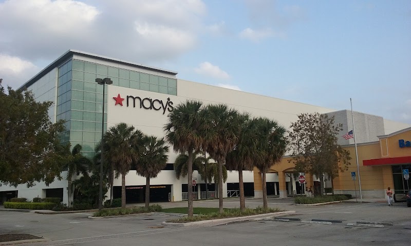 The Galleria at Fort Lauderdale Vending Machine Location