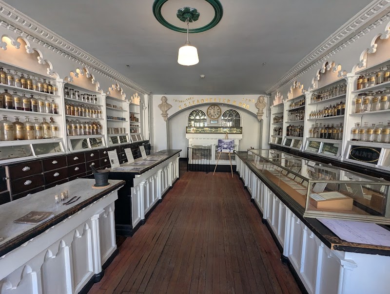 Stabler-Leadbeater Apothecary Museum Vending Machine Location