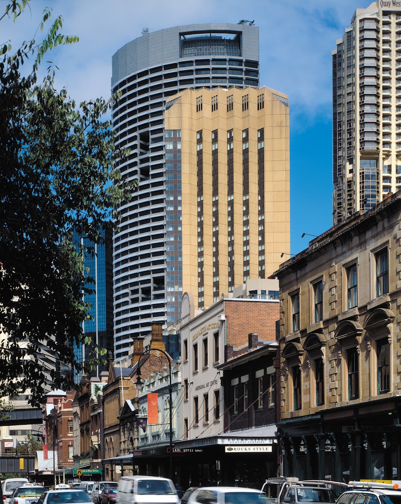 Four Seasons Hotel Sydney Vending Machine Location