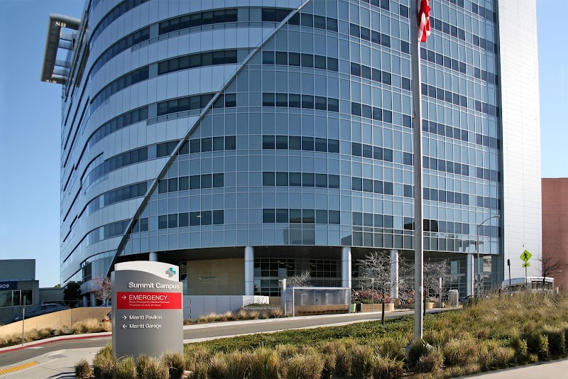 Alta Bates Summit Medical Center | Summit Campus Vending Machine Location