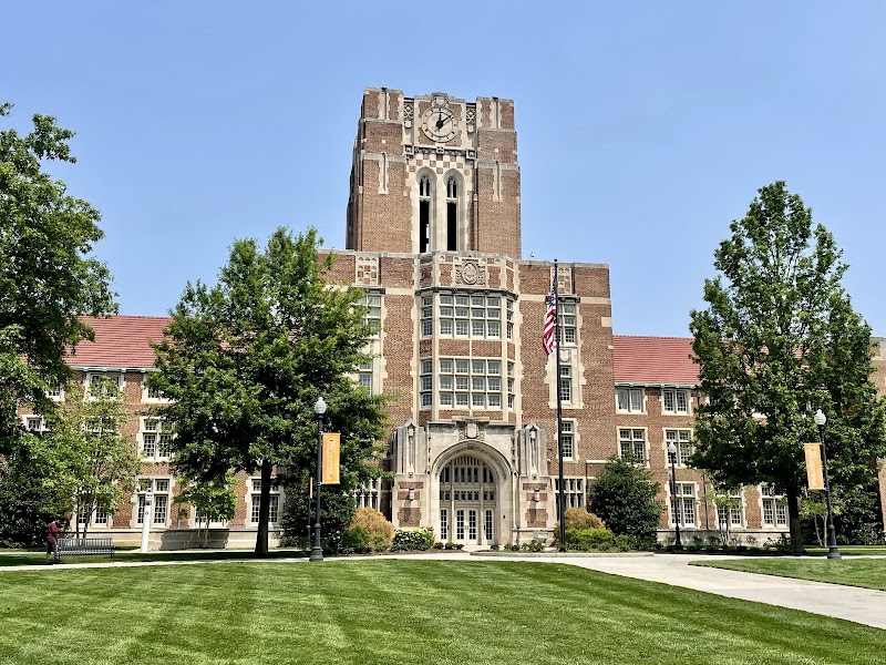 University of Tennessee Vending Machine Location