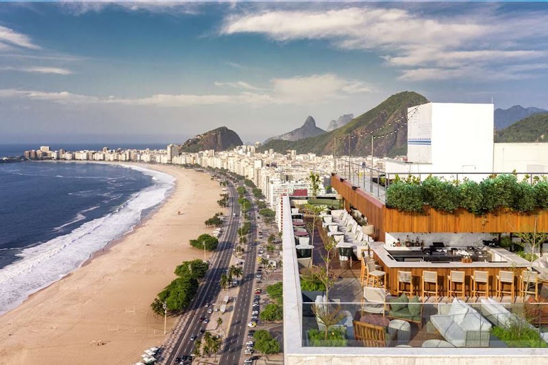 Hilton Rio de Janeiro Copacabana Vending Machine Location