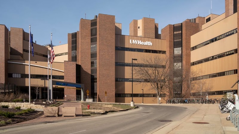 UW Health University Hospital Vending Machine Location