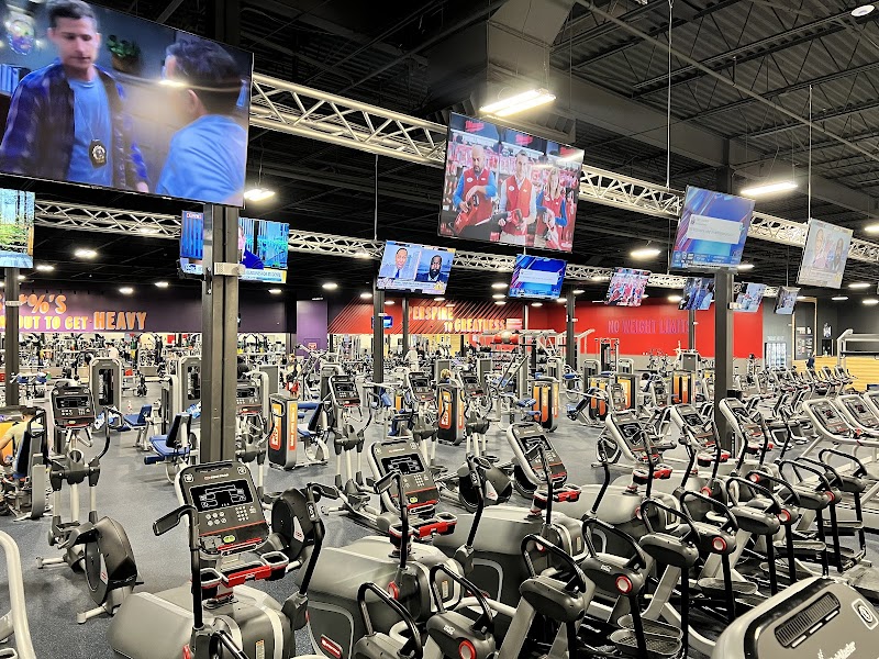 Crunch Fitness - White Station Vending Machine Location