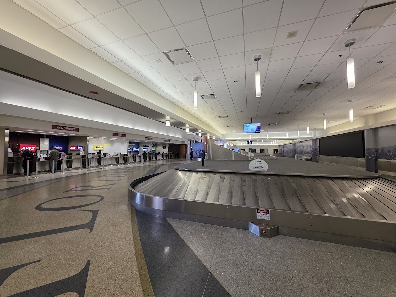Tallahassee International Airport Vending Machine Location