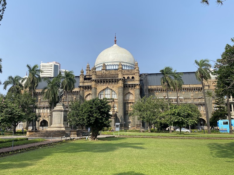 Chhatrapati Shivaji Maharaj Vastu Sangrahalaya Vending Machine Location