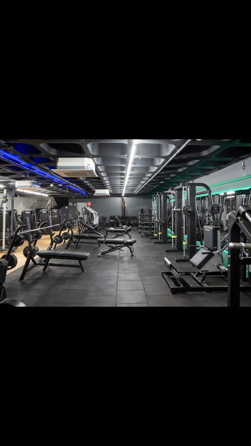 ÚNICA GYM Vending Machine Location