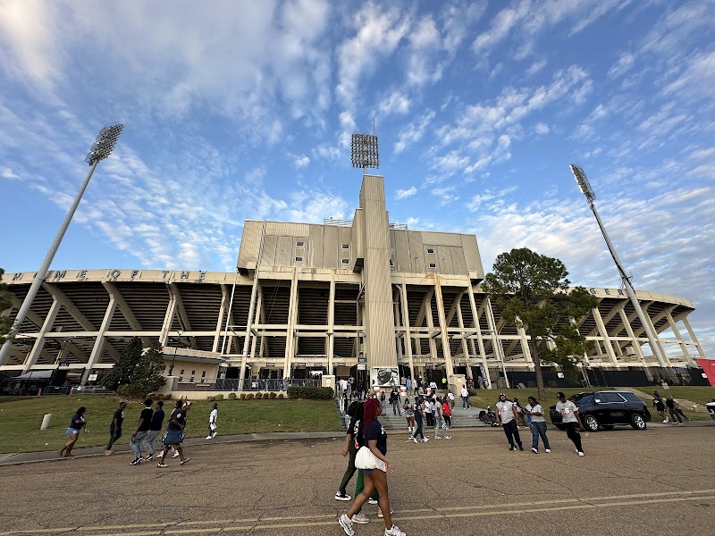 Mississippi Veterans Memorial Stadium Vending Machine Location
