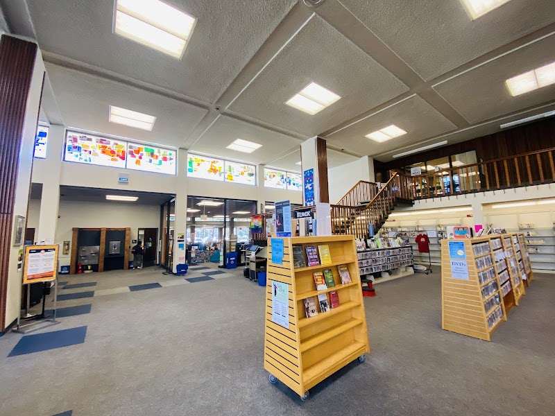 Sonoma County Library: Central Library Vending Machine Location