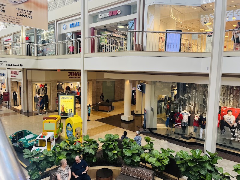 Hulen Mall Vending Machine Location