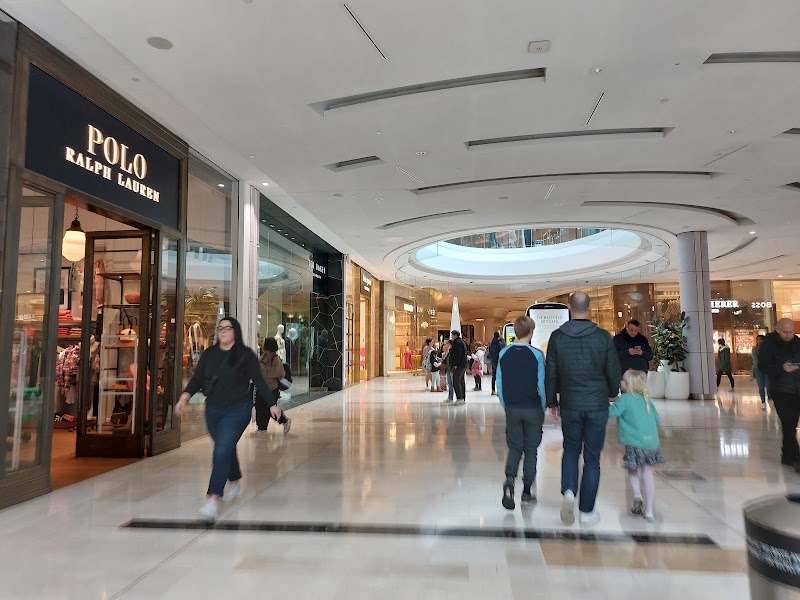 Westfield London Vending Machine Location