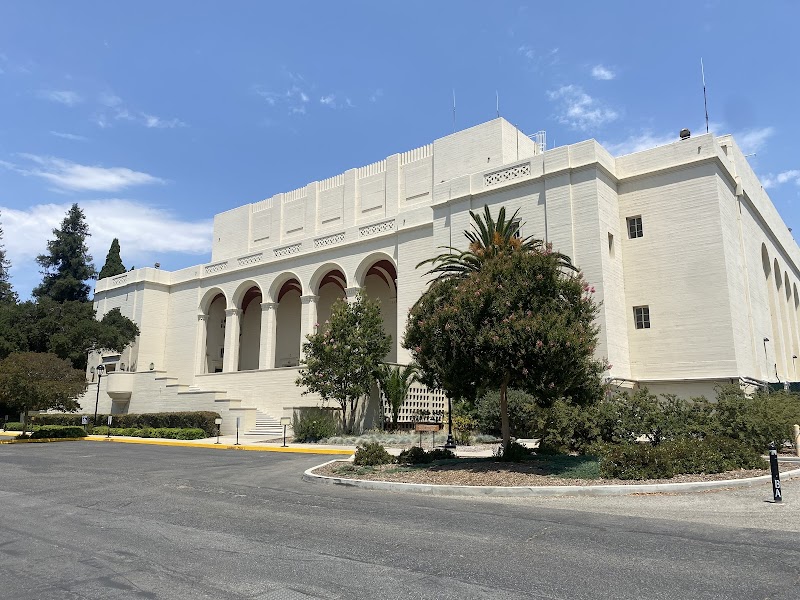 Pomona College Vending Machine Location