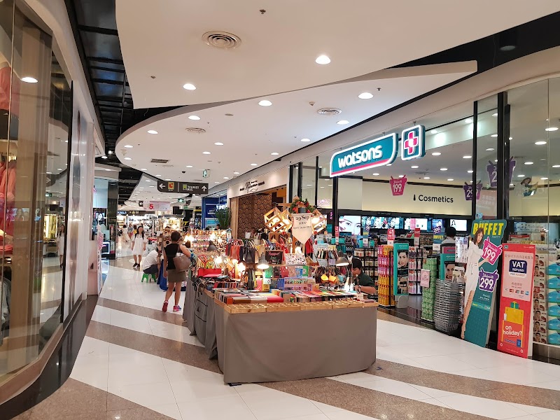 Big C Supercenter Ratchadamri Vending Machine Location