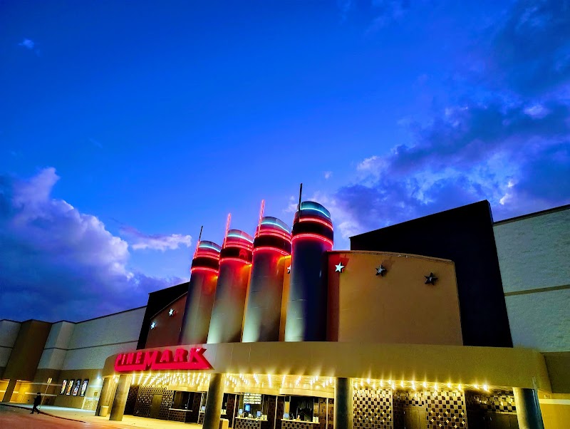 Cinemark Lancaster IMAX and SCREENX Vending Machine Location
