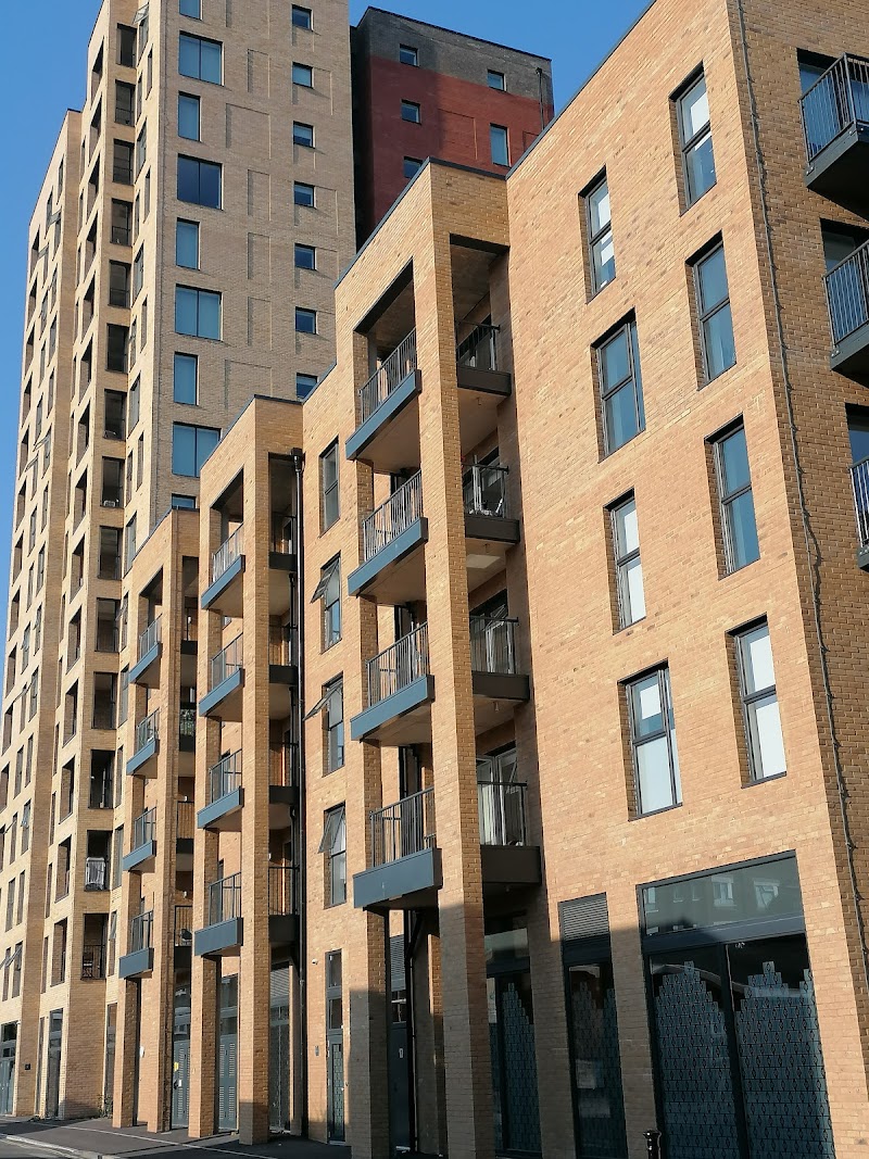 Gatehouse Apartments by Grainger Vending Machine Location