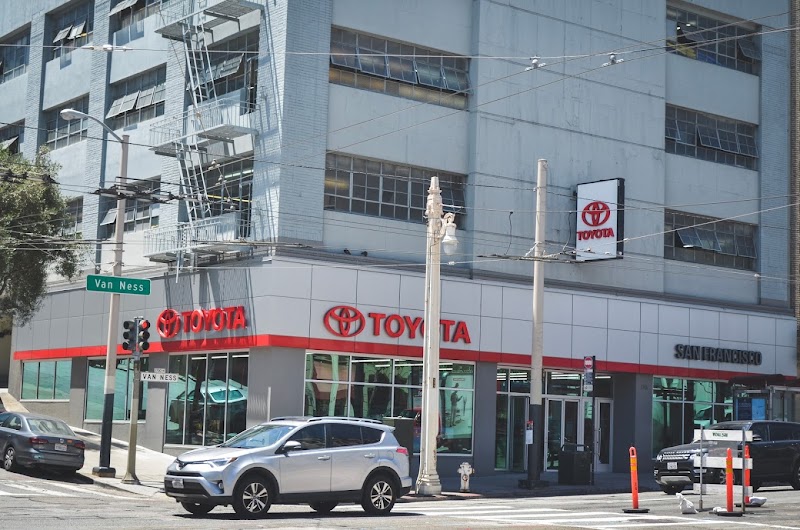 San Francisco Toyota Vending Machine Location