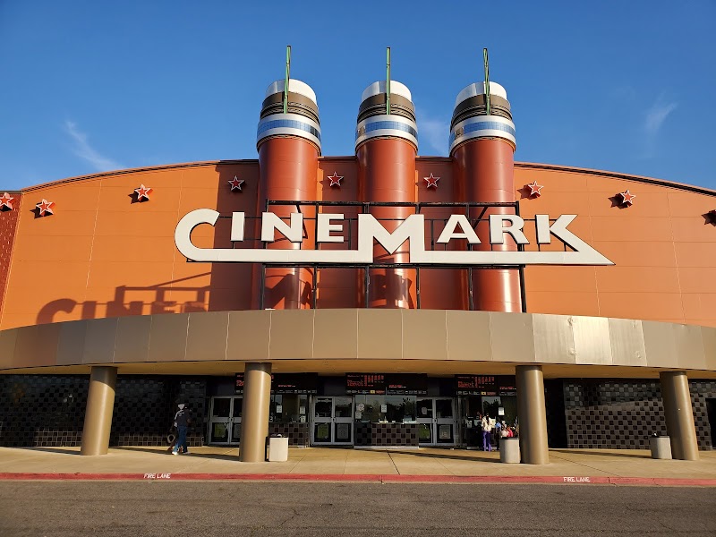 Cinemark Shreveport South Tinseltown and XD Vending Machine Location