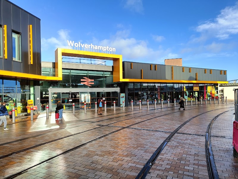 Wolverhampton Vending Machine Location