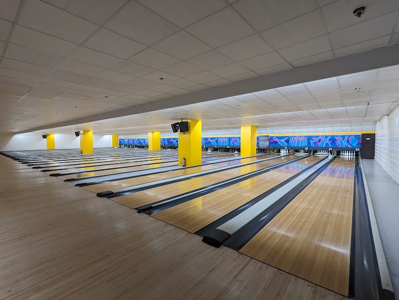 Paeng's Midtown Bowl Vending Machine Location
