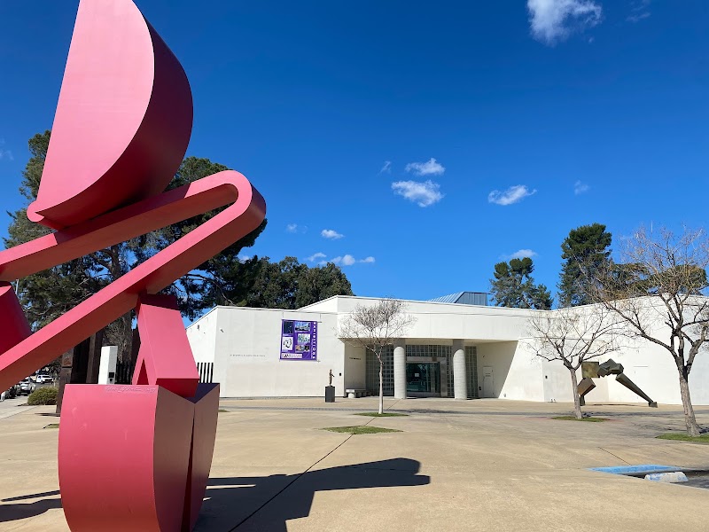 Fresno Art Museum Vending Machine Location