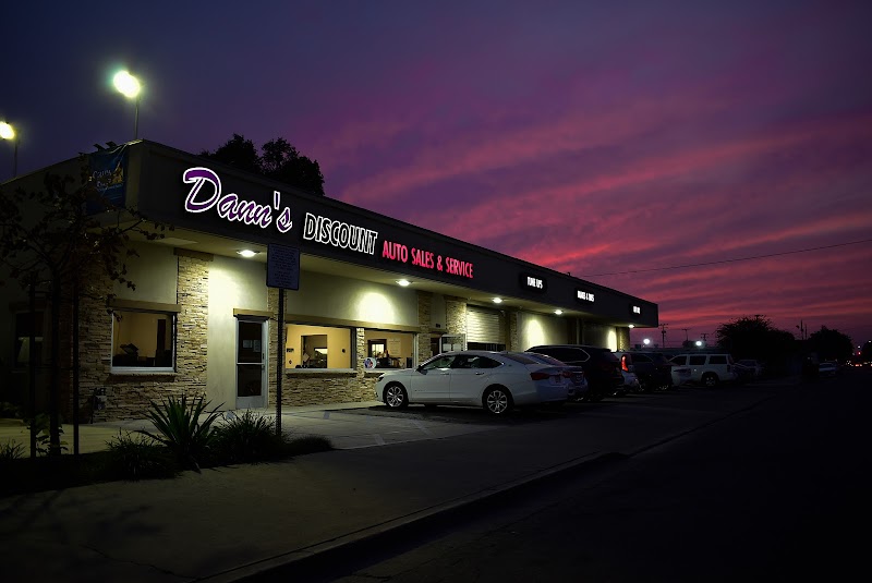 Dann's Discount Auto Sales Vending Machine Location